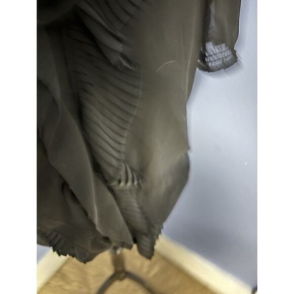 Apt.9 Women's Ruffle Blouse with Cami Black size Small - Picture 4 of 7